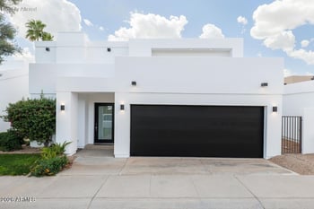 3033 E Claremont Ave, Phoenix, AZ 85016