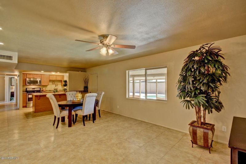 3033 E Dahlia Dr, Phoenix, AZ 85028