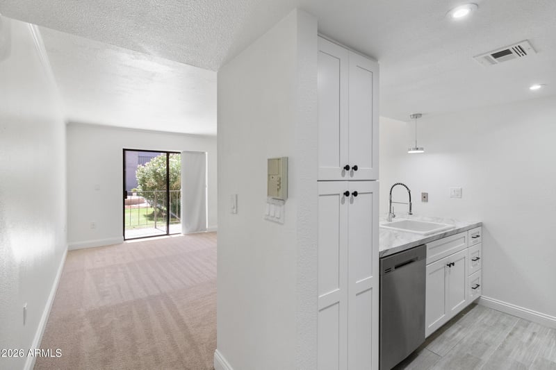 3033 E Devonshire Ave #1016, Phoenix, AZ 85016