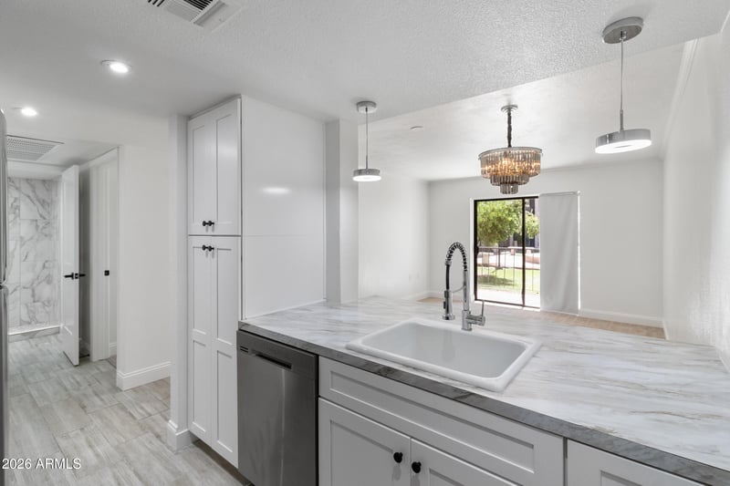 3033 E Devonshire Ave #1016, Phoenix, AZ 85016