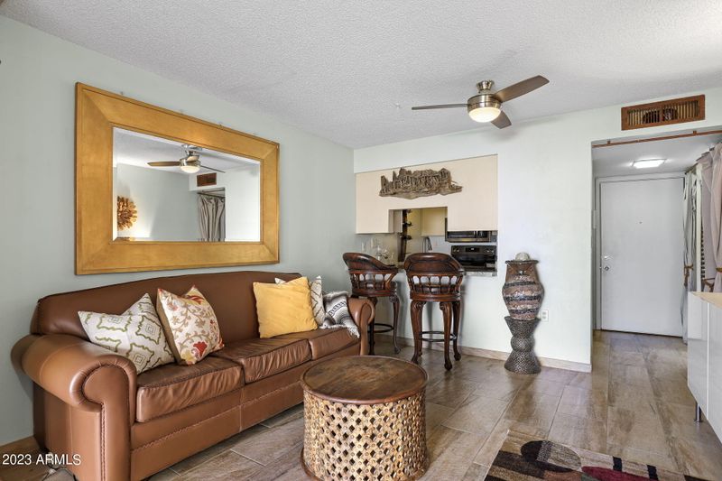 3033 E Devonshire Ave #1020, Phoenix, AZ 85016