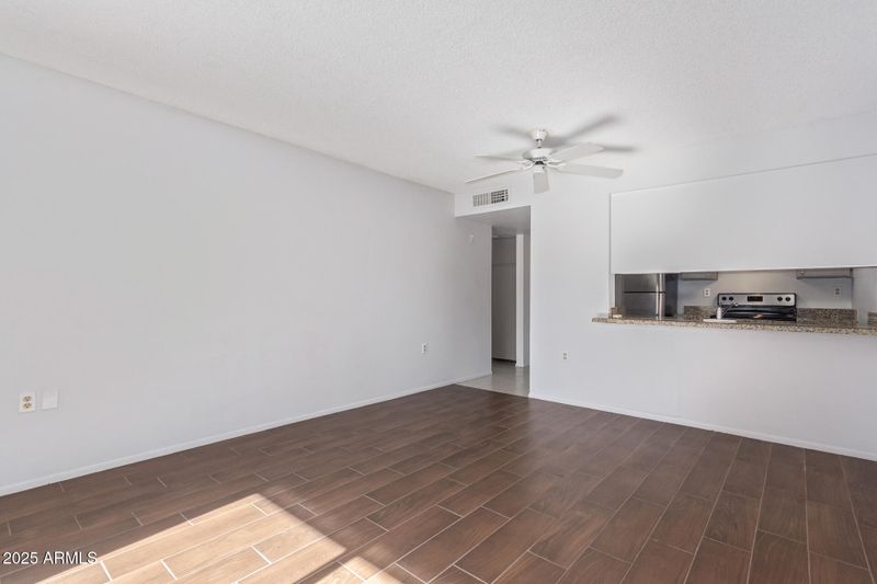 3033 E Devonshire Ave #1037, Phoenix, AZ 85016