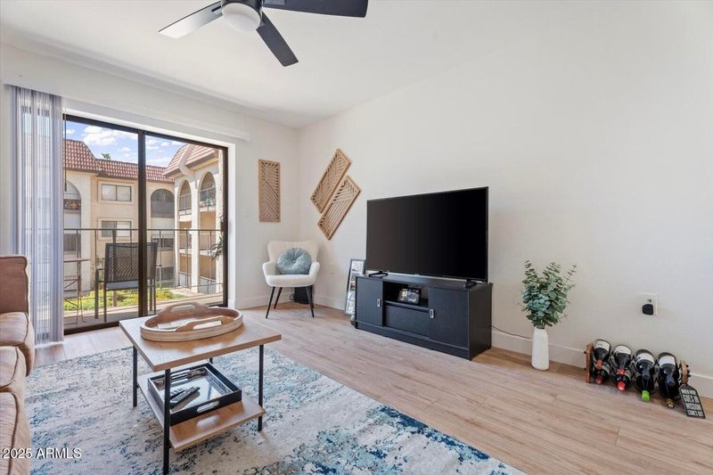 3033 E Devonshire Ave #2003, Phoenix, AZ 85016