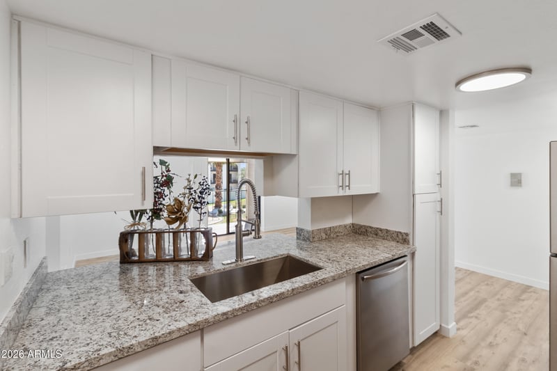3033 E Devonshire Ave #2033, Phoenix, AZ 85016