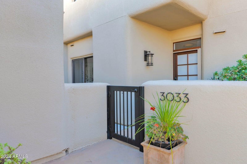 3033 E Rose Ln, Phoenix, AZ 85016