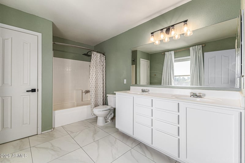 3033 Santa Rosa Dr, Gilbert, AZ 85234