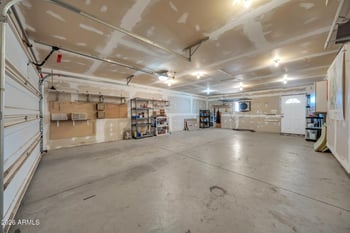 3033 Kathleen Rd, Phoenix, AZ 85053