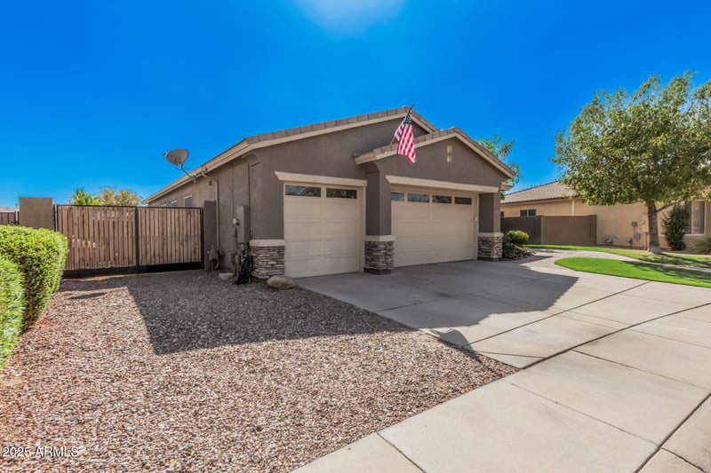 3033 Keller Dr, Anthem, AZ 85086