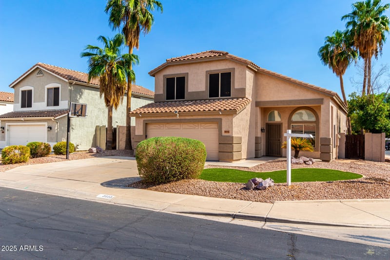 3033 Millbrae Ln, Gilbert, AZ 85234