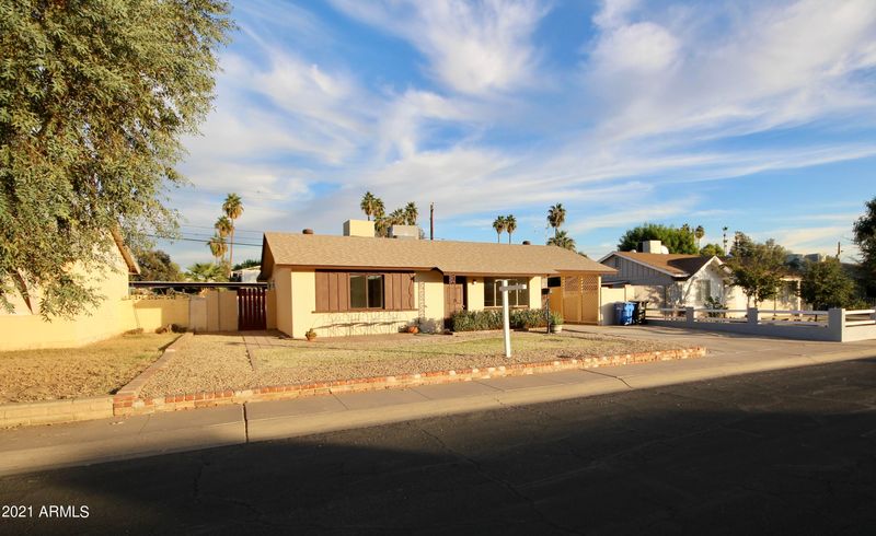 3033 N 35th Dr, Phoenix, AZ 85019