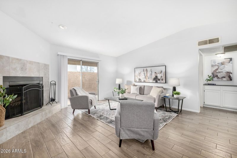 3033 N 37th St #1, Phoenix, AZ 85018