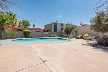 3033 39th St #3, Phoenix, AZ 85018