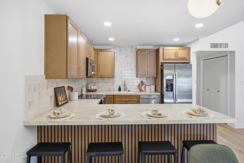 3033 N 39th St #4, Phoenix, AZ 85018