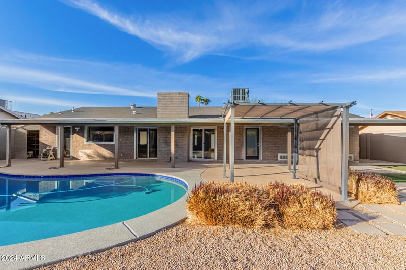 3033 Sierra St, Phoenix, AZ 85028