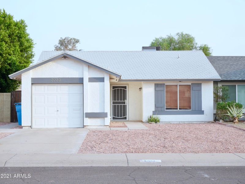 3033 W Monona Dr, Phoenix, AZ 85027