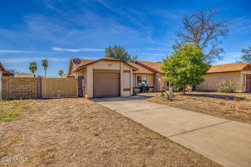 3033 Potter Dr, Phoenix, AZ 85027