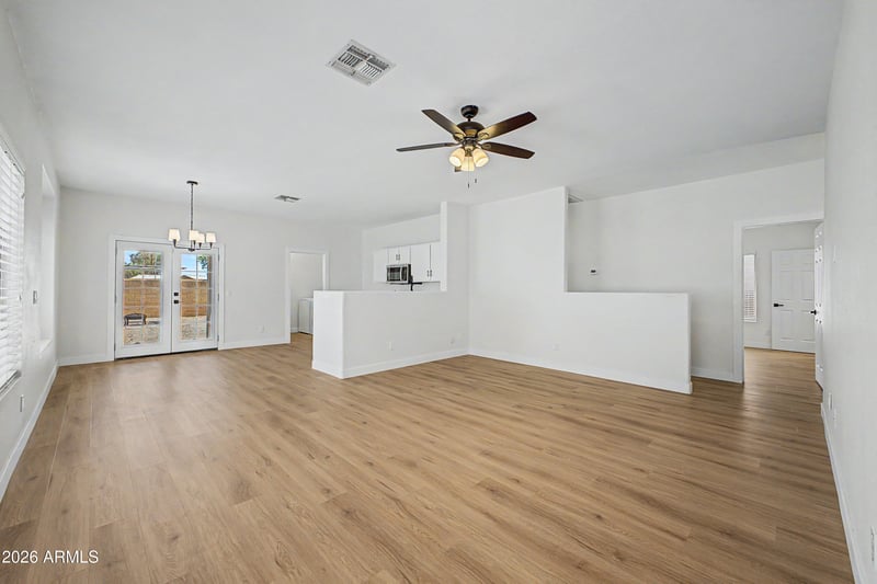 30333 Plantation Dr, San Tan Valley, AZ 85143