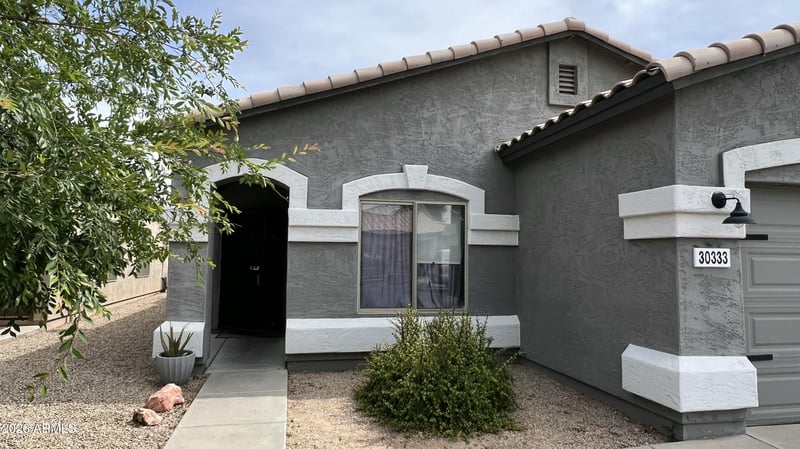 30333 Plantation Dr, San Tan Valley, AZ 85143