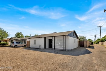 3034 15th Ave, Phoenix, AZ 85015