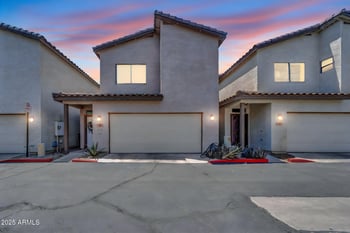 3034 39th St #12, Phoenix, AZ 85018