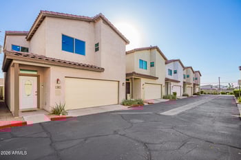 3034 39th St #12, Phoenix, AZ 85018