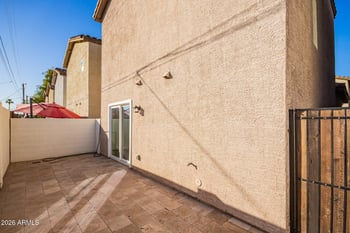 3034 39th St #12, Phoenix, AZ 85018