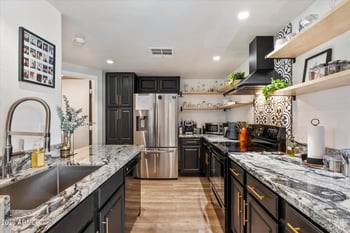 3034 39th St #2, Phoenix, AZ 85018