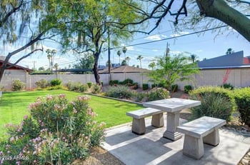 3034 39th St #2, Phoenix, AZ 85018