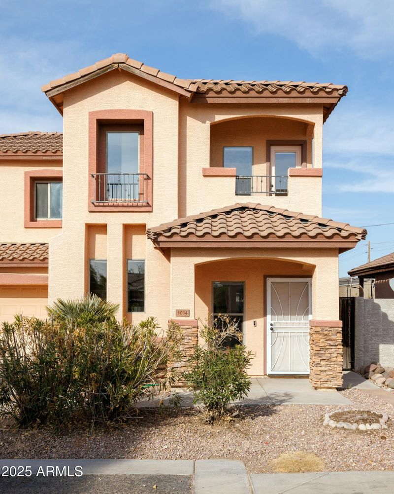 3034 E Kings Ave, Phoenix, AZ 85032