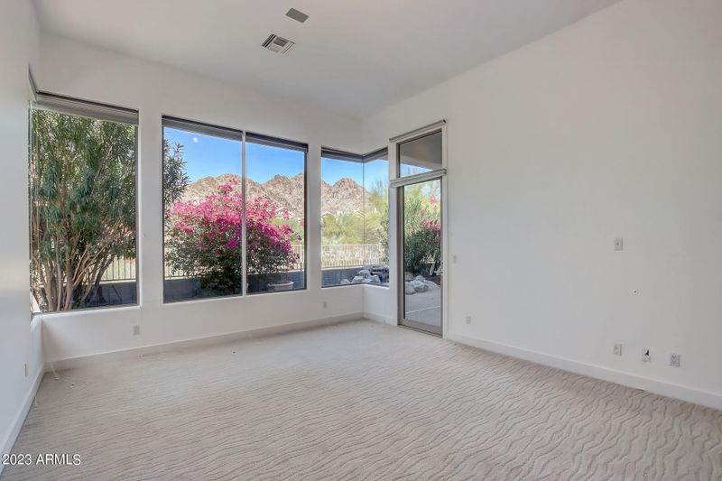 3034 E Squaw Peak Cir, Phoenix, AZ 85016