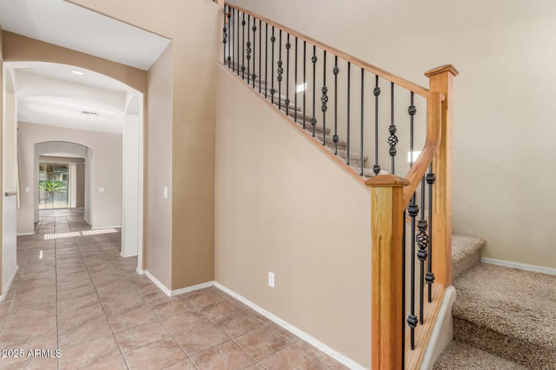 3034 Gran Paradiso Dr, Phoenix, AZ 85086