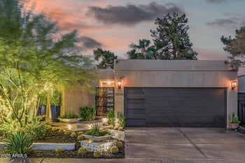 3034 Stella Ln, Phoenix, AZ 85016