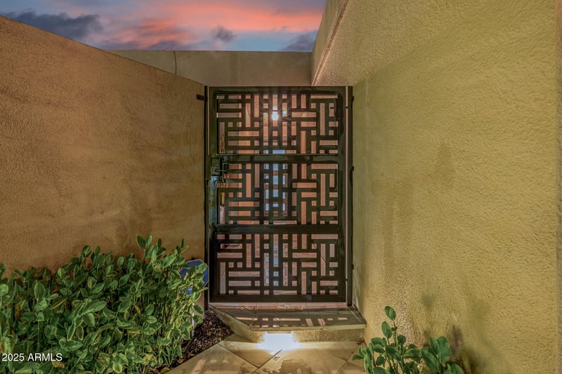 3034 Stella Ln, Phoenix, AZ 85016