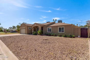 3034 Turney Ave, Phoenix, AZ 85016