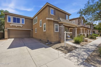 3034 Villa Cassandra Dr, Phoenix, AZ 85086