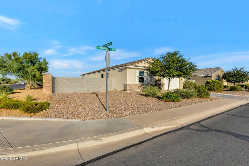 30343 Hummingbird Ln, San Tan Valley, AZ 85143