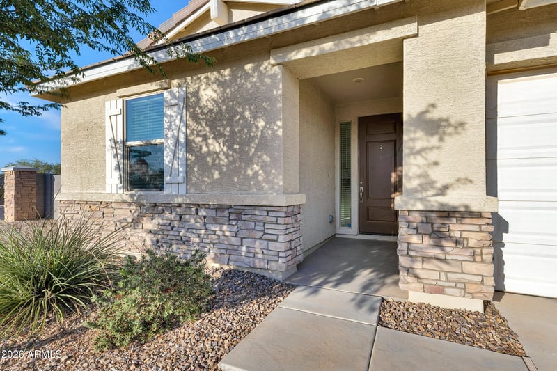 30343 Hummingbird Ln, San Tan Valley, AZ 85143