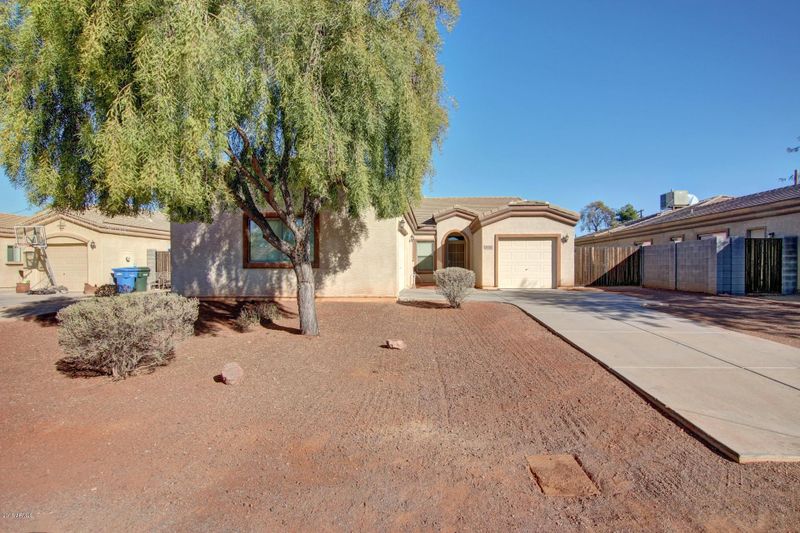 3036 E Saint John Rd, Phoenix, AZ 85032