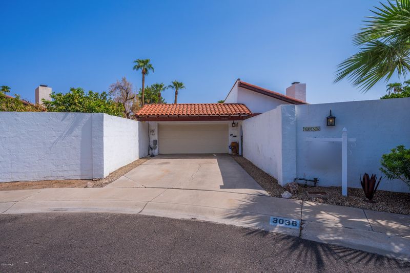 3036 E Weldon Ave, Phoenix, AZ 85016