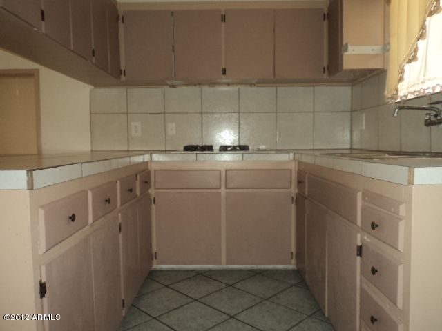 3036 N 43rd Ln, Phoenix, AZ 85031
