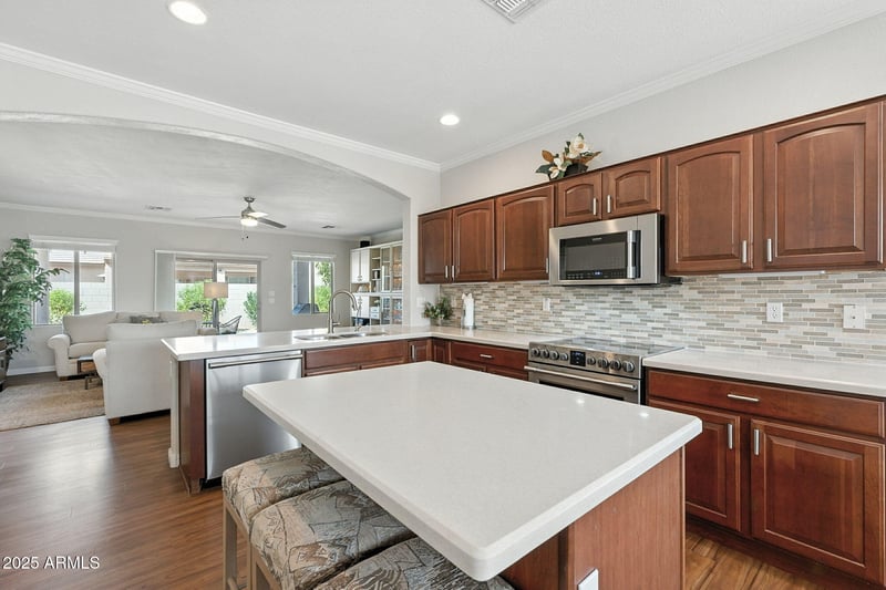 3036 Palm Beach Dr, Chandler, AZ 85249