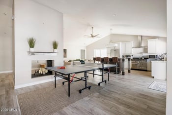 3037 E Clarendon Ave, Phoenix, AZ 85016