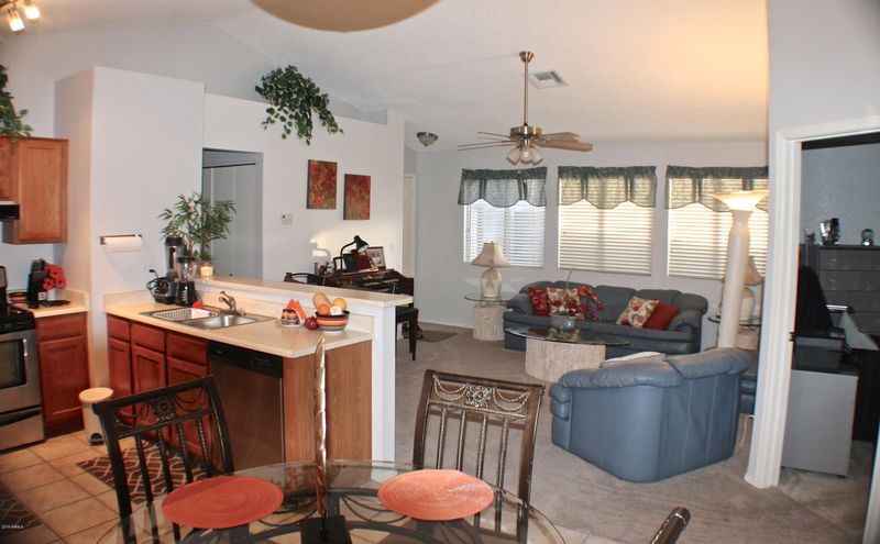 3037 E Michigan Ave, Phoenix, AZ 85032