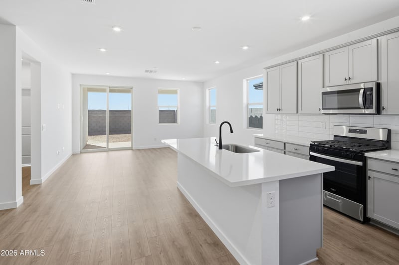 3037 Villa Ave, San Tan Valley, AZ 85143