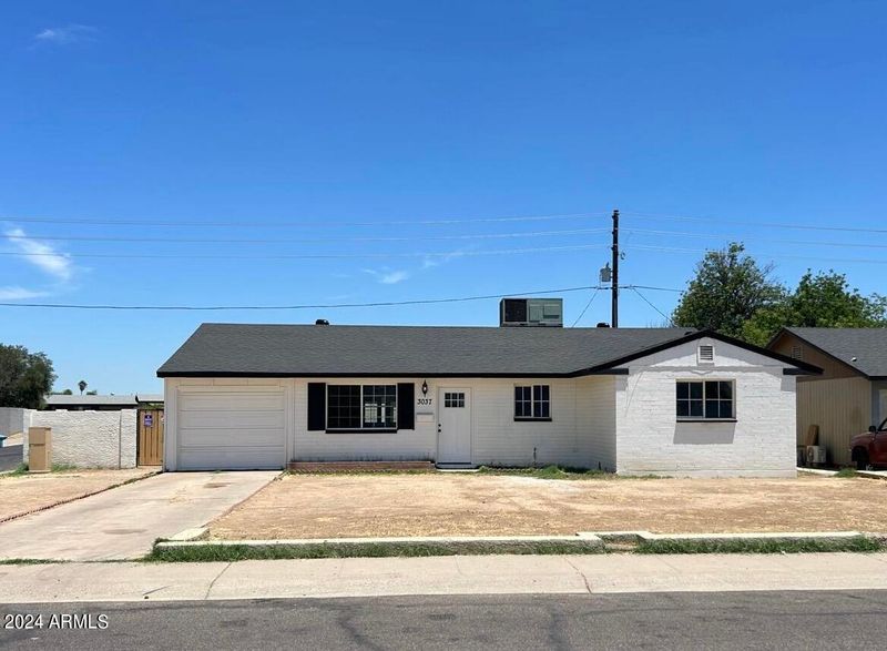 3037 N 79th Dr, Phoenix, AZ 85033