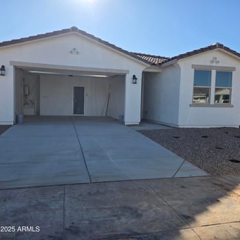 3037 Villa Ave, San Tan Valley, AZ 85143
