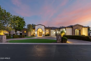 3037 Waterman Way, Gilbert, AZ 85297