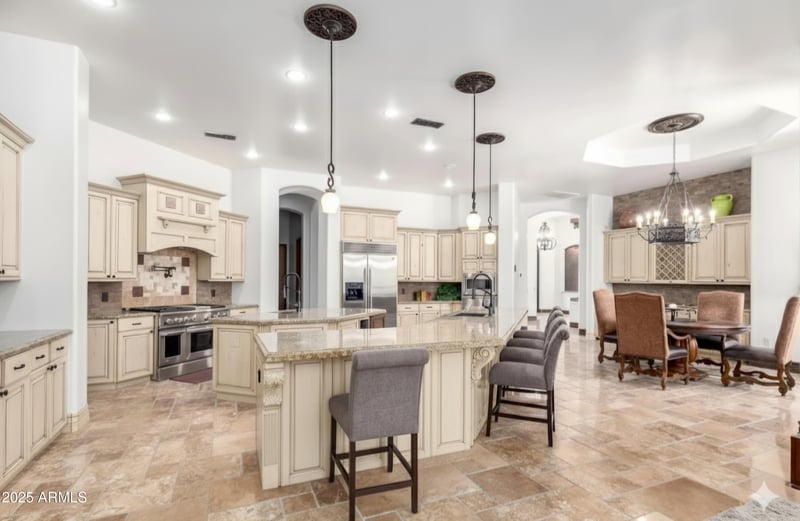 3037 Waterman Way, Gilbert, AZ 85297