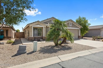 30379 N Coral Bean Dr, San Tan Valley, AZ 85143