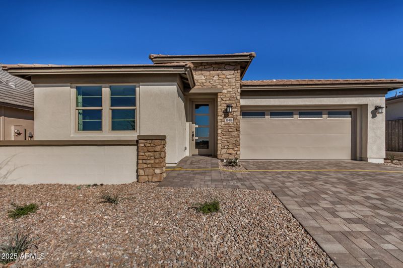 30379 W Hackberry Ln, Buckeye, AZ 85396